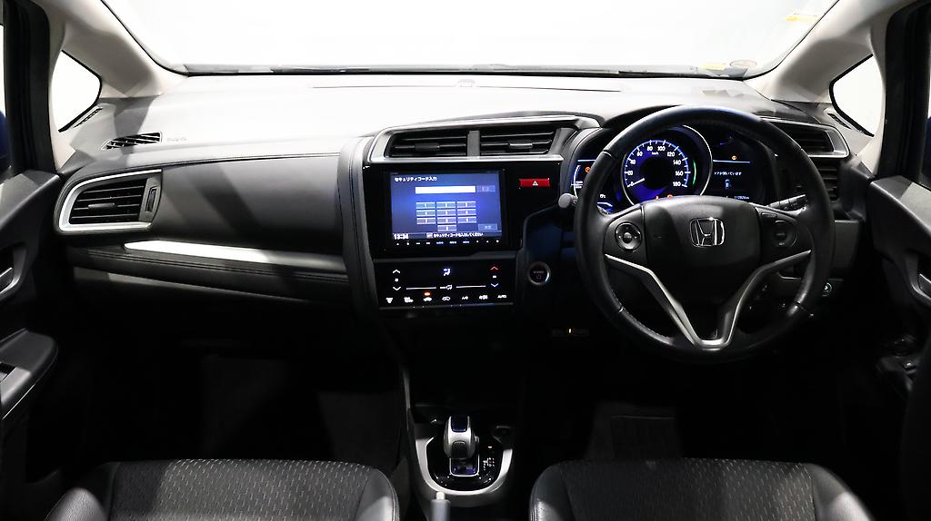 2014 Honda Fit Hybrid L-Package image 330896
