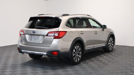 2014 Subaru Outback Limited AWD image 331896