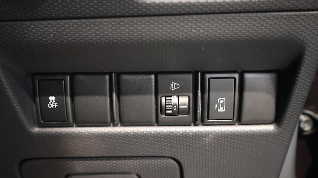 2015 Suzuki Solio G Limited image 335950