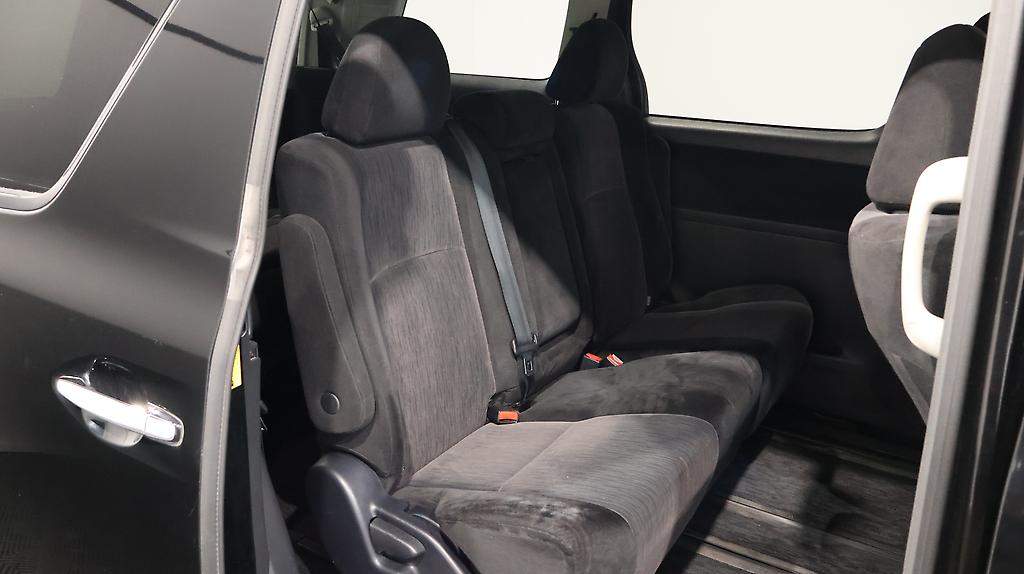 2013 Toyota Vellfire 2.4Z image 335096