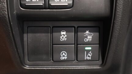 2015 Honda Odyssey Absolute Advance image 333667