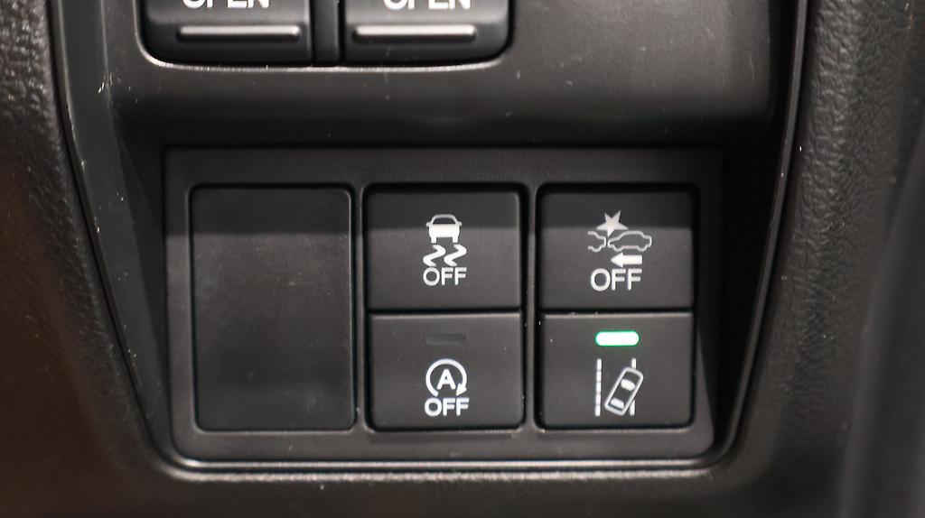 2015 Honda Odyssey Absolute Advance image 333667