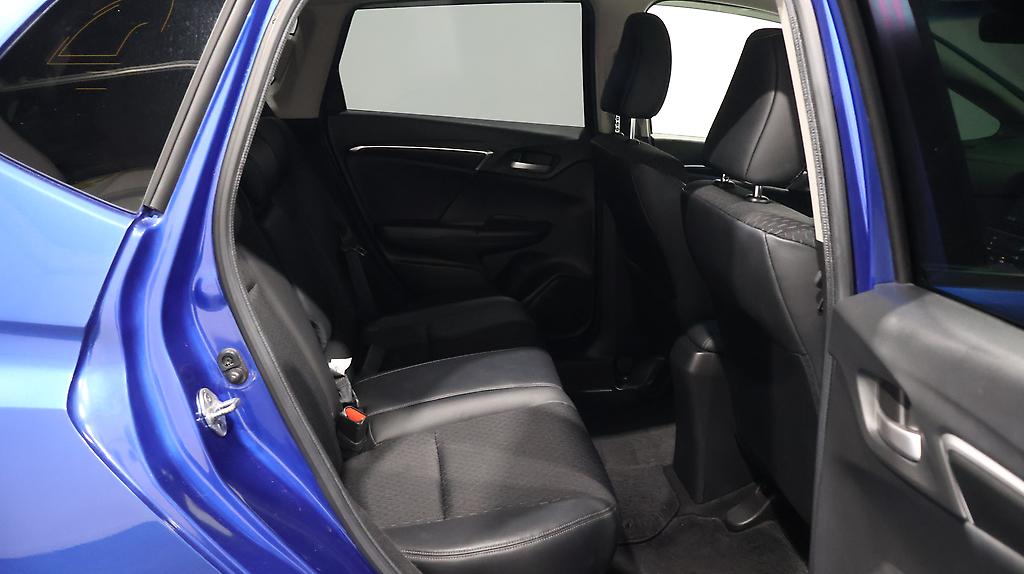 2014 Honda Fit Hybrid L-Package image 330894