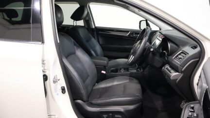 2015 Subaru Outback Limited with leather and cruise control image 332100