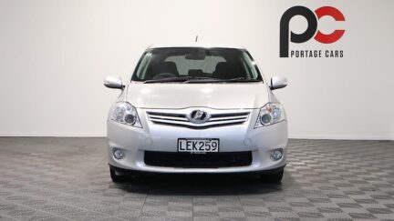 2012 Toyota Auris image 330820