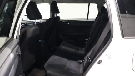 2014 Toyota Corolla Hybrid Fielder image 330871