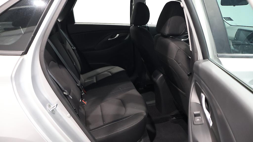 2019 Hyundai I30 PD 1.6 1.6P/6AT image 349298