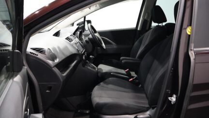 2013 Mazda Premacy 20S Skyactiv image 335676