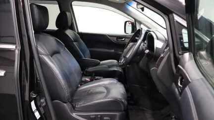 2013 Nissan Elgrand 250 Highway Star Black Leather image 335839