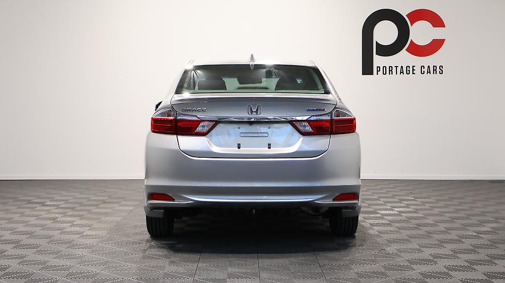 2014 Honda Grace Hybrid LX image 334110