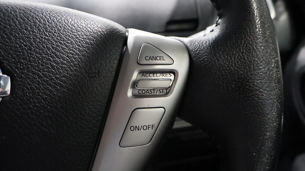 2014 Nissan Serena Highway Star S-Hybrid image 334103