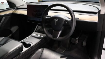 2022 Tesla Model Y REAR WHEEL DRIVE 60K image 333912