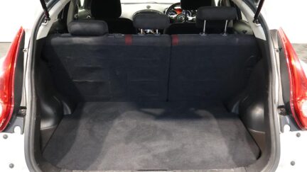 2010 Nissan Juke Comes with 24 month Warranty image 331817