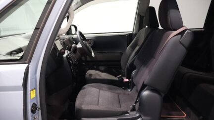 2013 Toyota Spade F Model image 336027