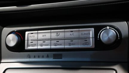 2021 Hyundai Kona EV 64KWH 64KWH/EV/FD image 335302