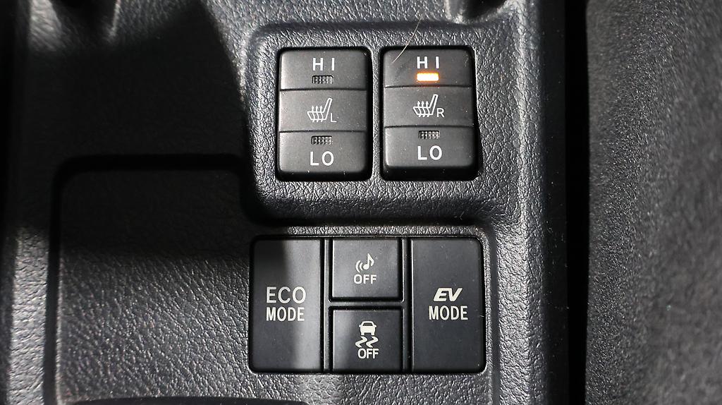 2014 Toyota Corolla Hybrid Fielder image 333004