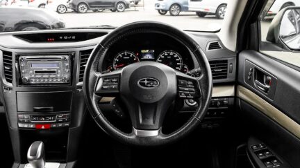 2013 Subaru Legacy TOURING WAGON Leather PKG image 331473