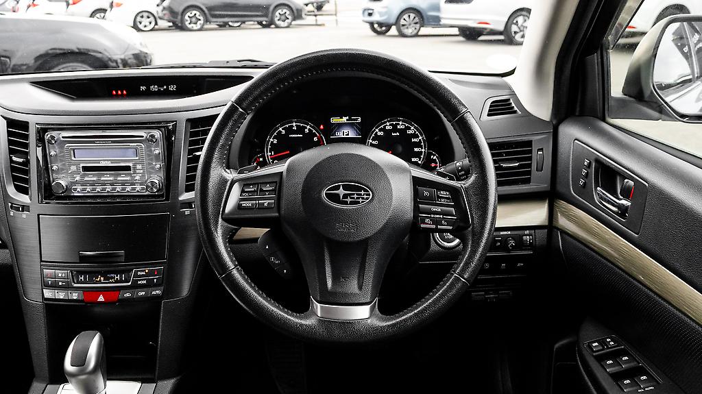 2013 Subaru Legacy TOURING WAGON Leather PKG image 331473