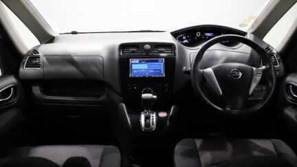 2013 Nissan Serena image 335795