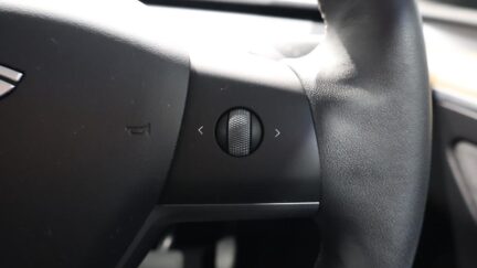 2022 Tesla Model Y REAR WHEEL DRIVE 60K image 333919