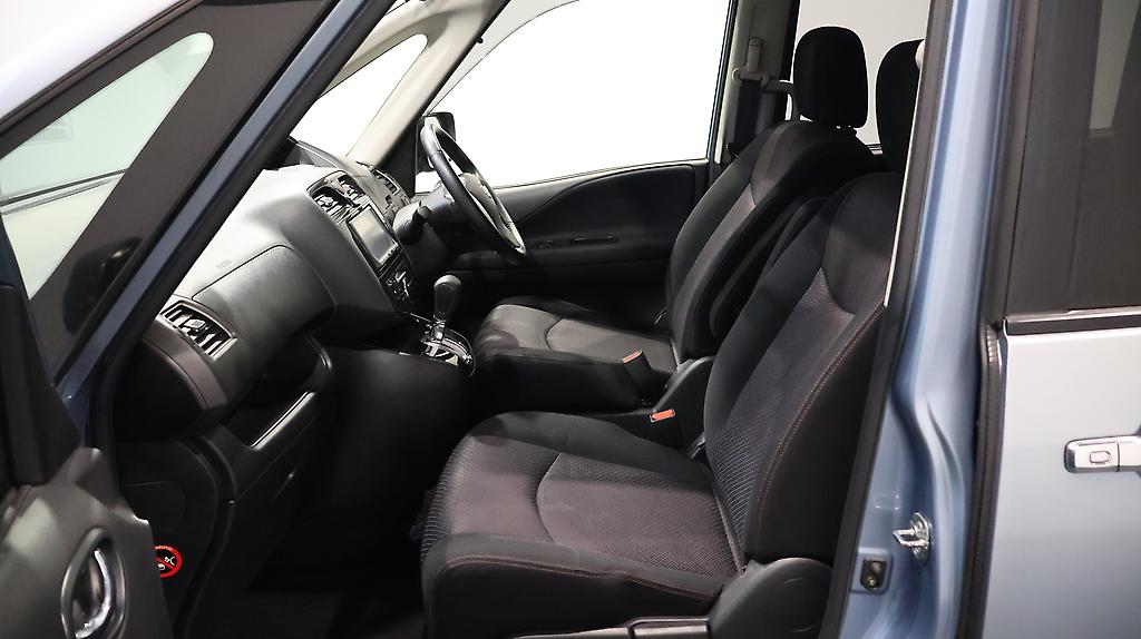 2013 Nissan Serena image 335790