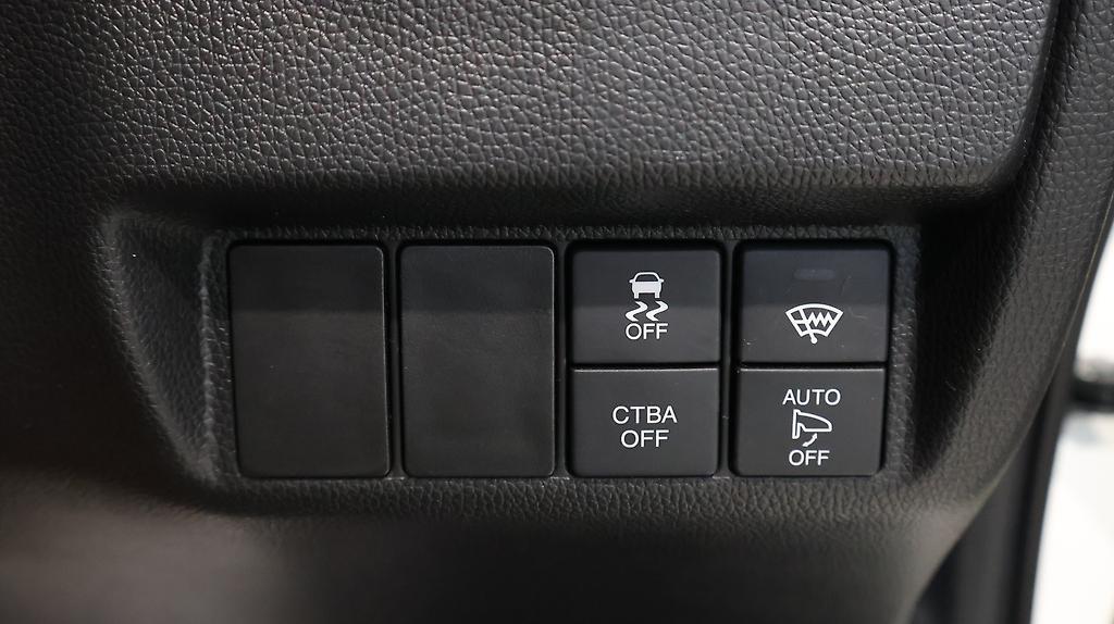 2016 Honda Jazz RS 1.5P/6MT/HA/5DR/5 image 331716