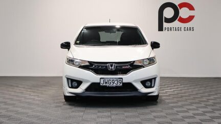 2016 Honda Jazz RS 1.5P/6MT/HA/5DR/5 image 331699