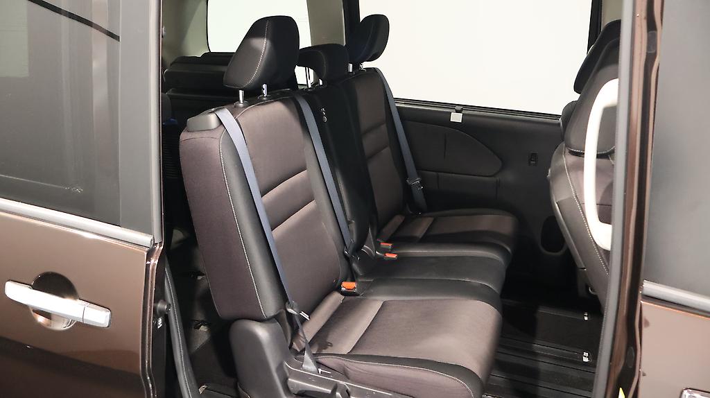 2016 Nissan Serena Hybrid Highway Star image 332293