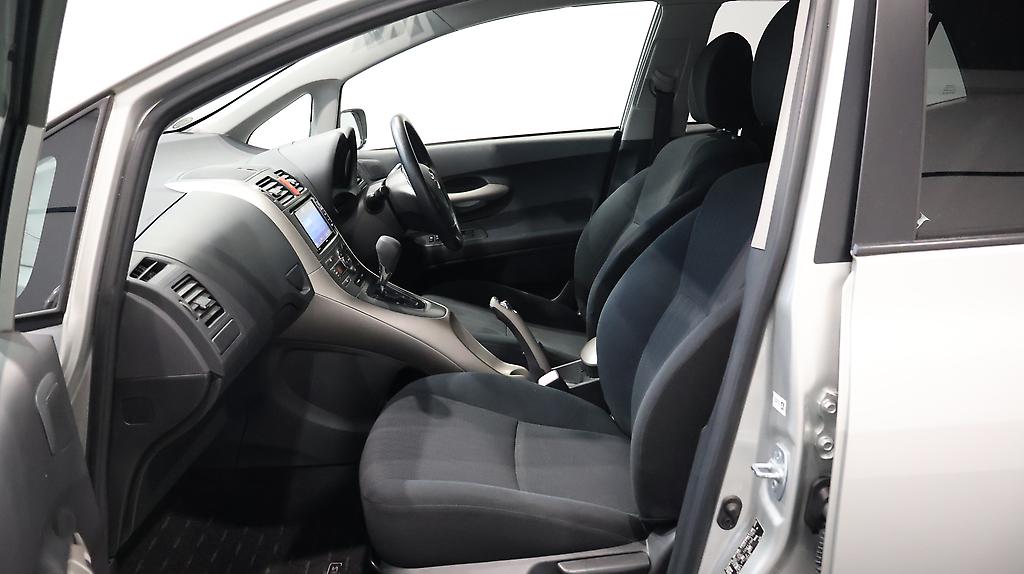 2008 Toyota Auris image 335048