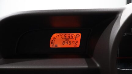2013 Toyota Spade F Model image 336034
