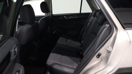 2014 Subaru Outback Limited AWD image 331900