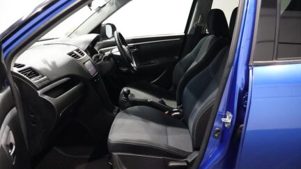 2015 Suzuki Swift RS 5 Speed Manual image 332034