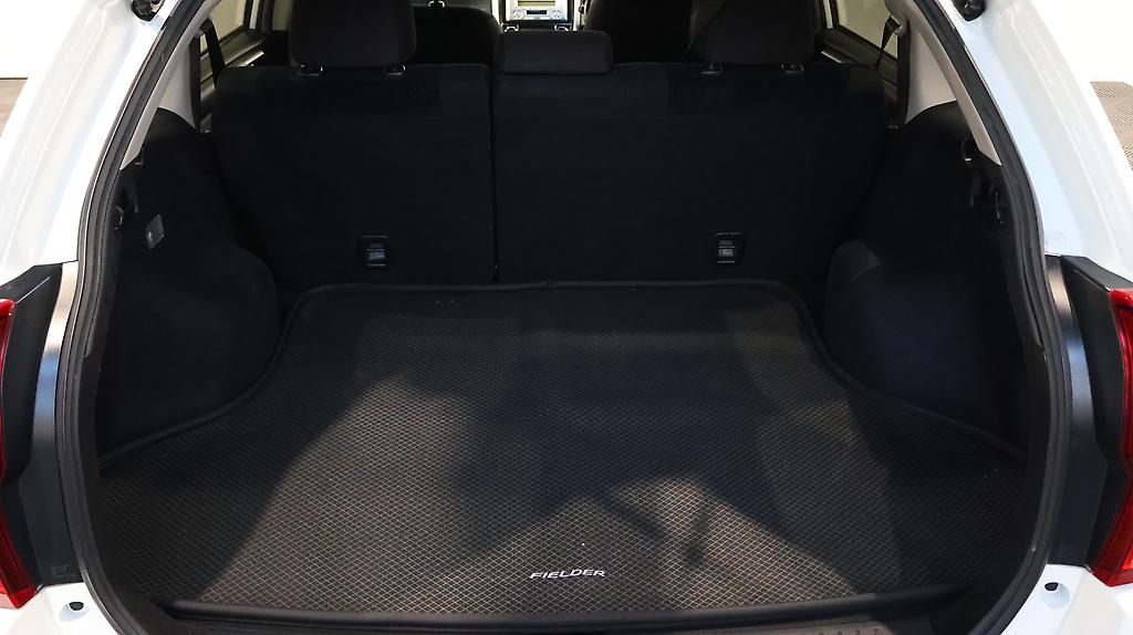 2014 Toyota Corolla Hybrid Fielder image 332994