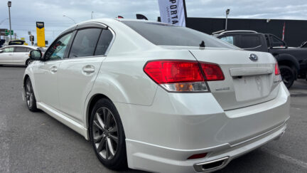 2013 Subaru Legacy B4 2.5i B Sports Eyesight G Package image 332631