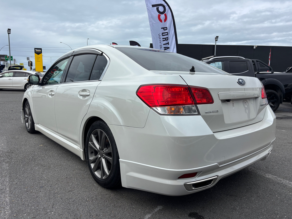 2013 Subaru Legacy B4 2.5i B Sports Eyesight G Package image 332631