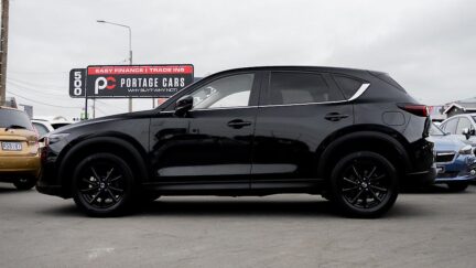 2023 Mazda Cx-5 GSX PTR 2.5P/4WD/6AT NZ NEW,TINTS image 334531