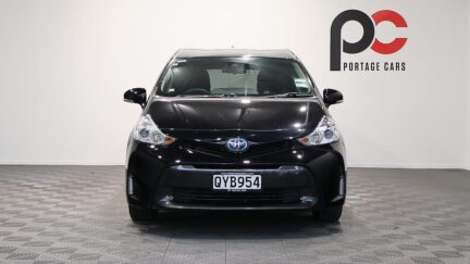 2018 Toyota Prius ALPHA image 335715