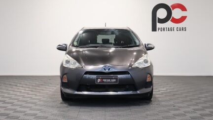 2012 Toyota Aqua G Hybrid image 335203