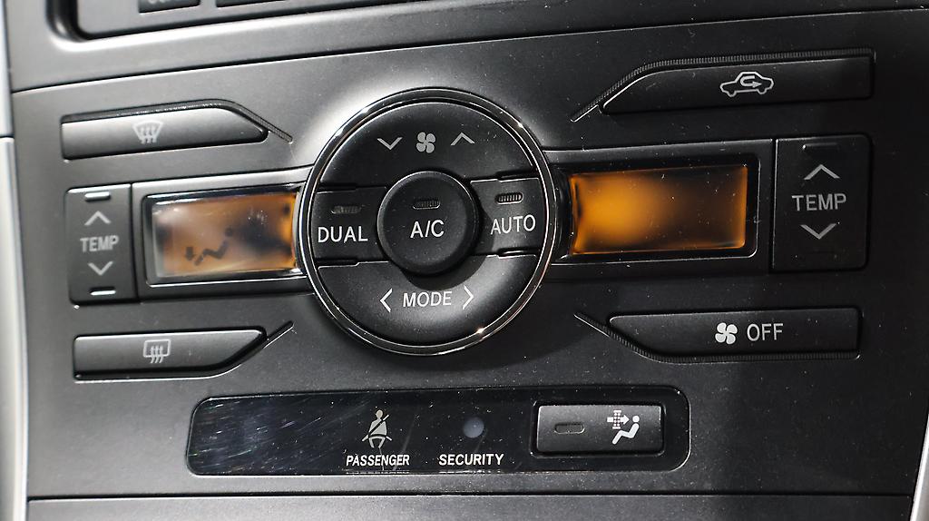 2012 Toyota Auris image 330834