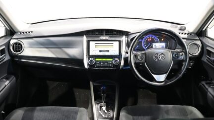 2014 Toyota Corolla Hybrid Fielder image 330874