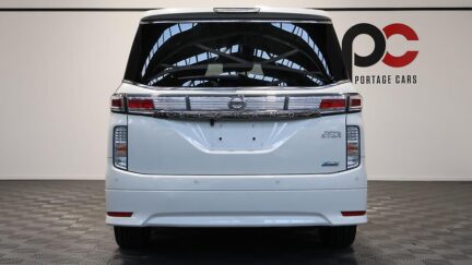 2013 Nissan Elgrand Highway Star Urban Chrome image 335546