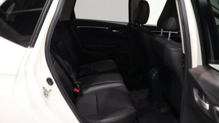 2015 Honda Fit Hybrid L Package image 331052