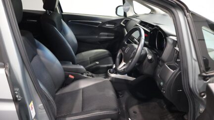 2013 Honda Fit Hybrid L Package, Cruise Control image 334349