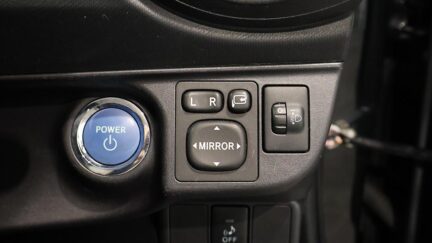 2013 Toyota Aqua image 338355