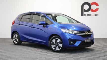 2013 Honda Fit Hybrid F-Package image 338147