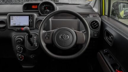2013 Toyota Spade F Model – Push Button Start image 336892