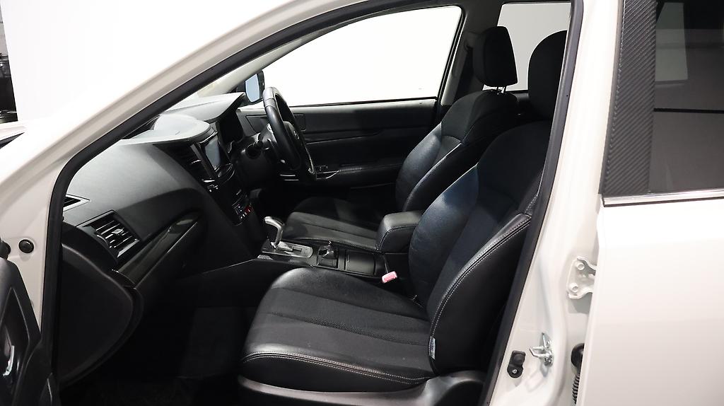 2013 Subaru Legacy Touring Wagon 2.5i B Sport Eyesight G Package AWD image 340565