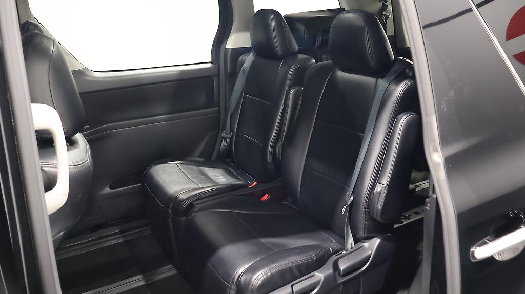 2012 Toyota Vellfire 2.4Z image 336192