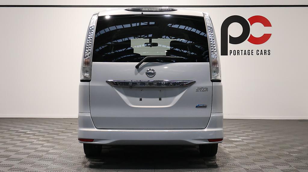 2013 Nissan Serena Hybrid Highway Star S image 337613