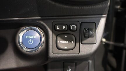 2013 Toyota Aqua G Model image 339584